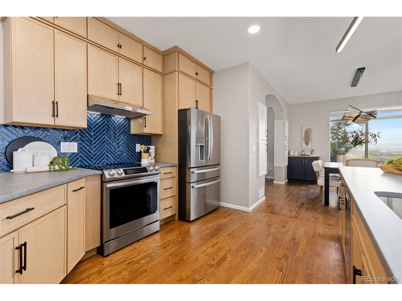 1345 W 13th Ave