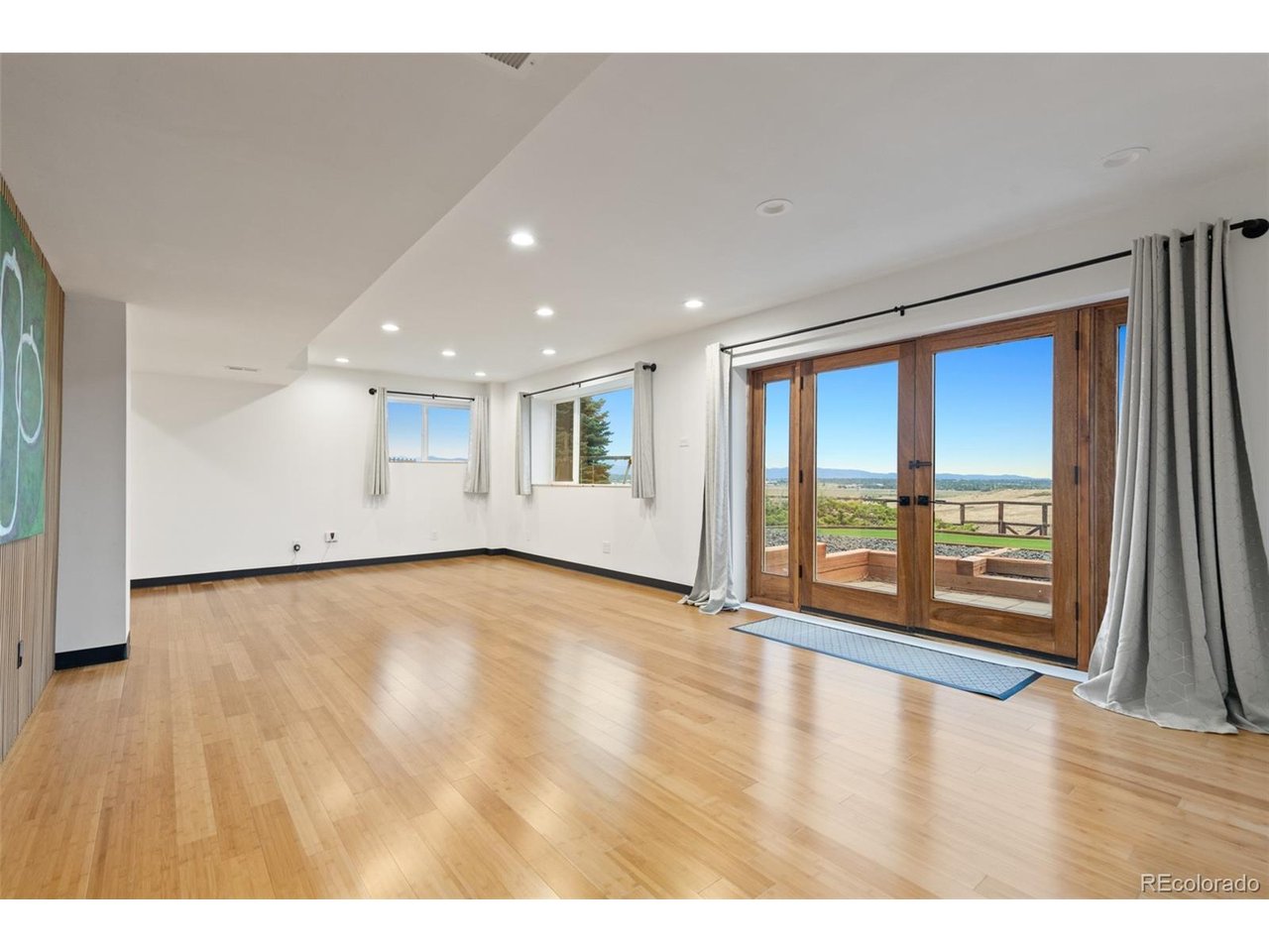 1345 W 13th Ave