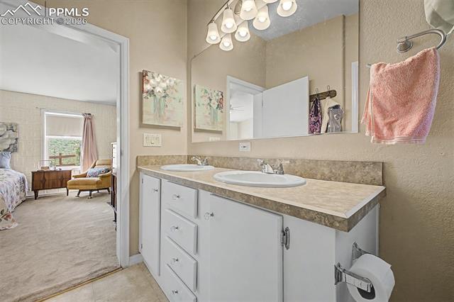 4687 Pine Marten Point