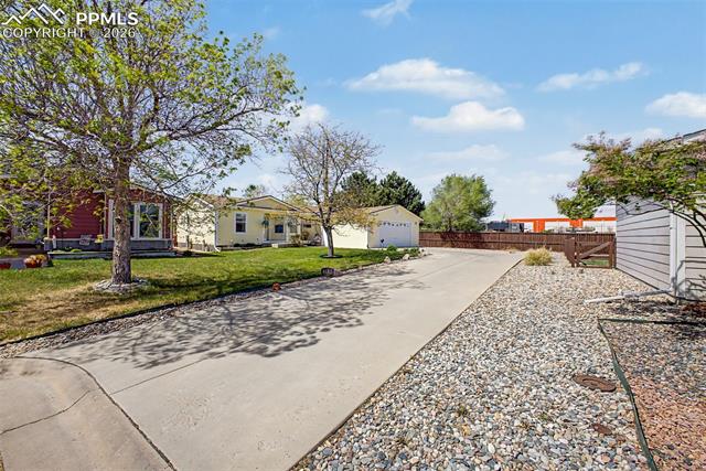 4687 Pine Marten Point
