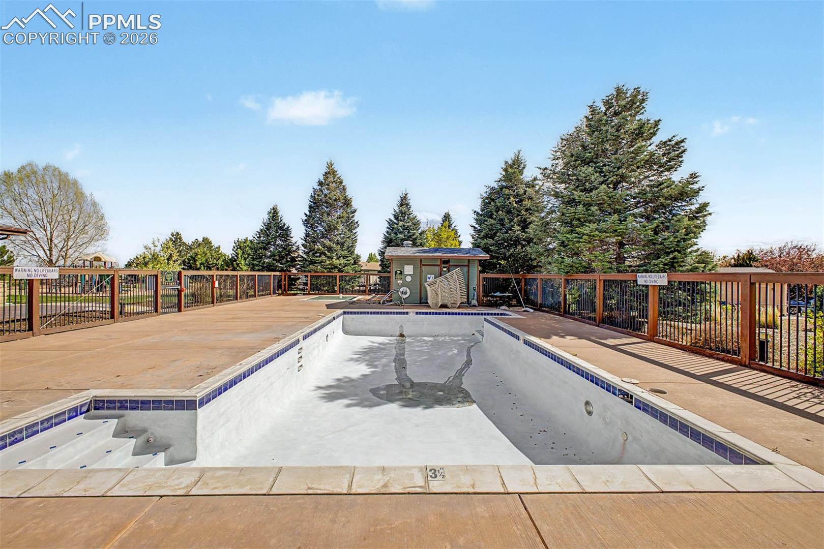 4687 Pine Marten Point