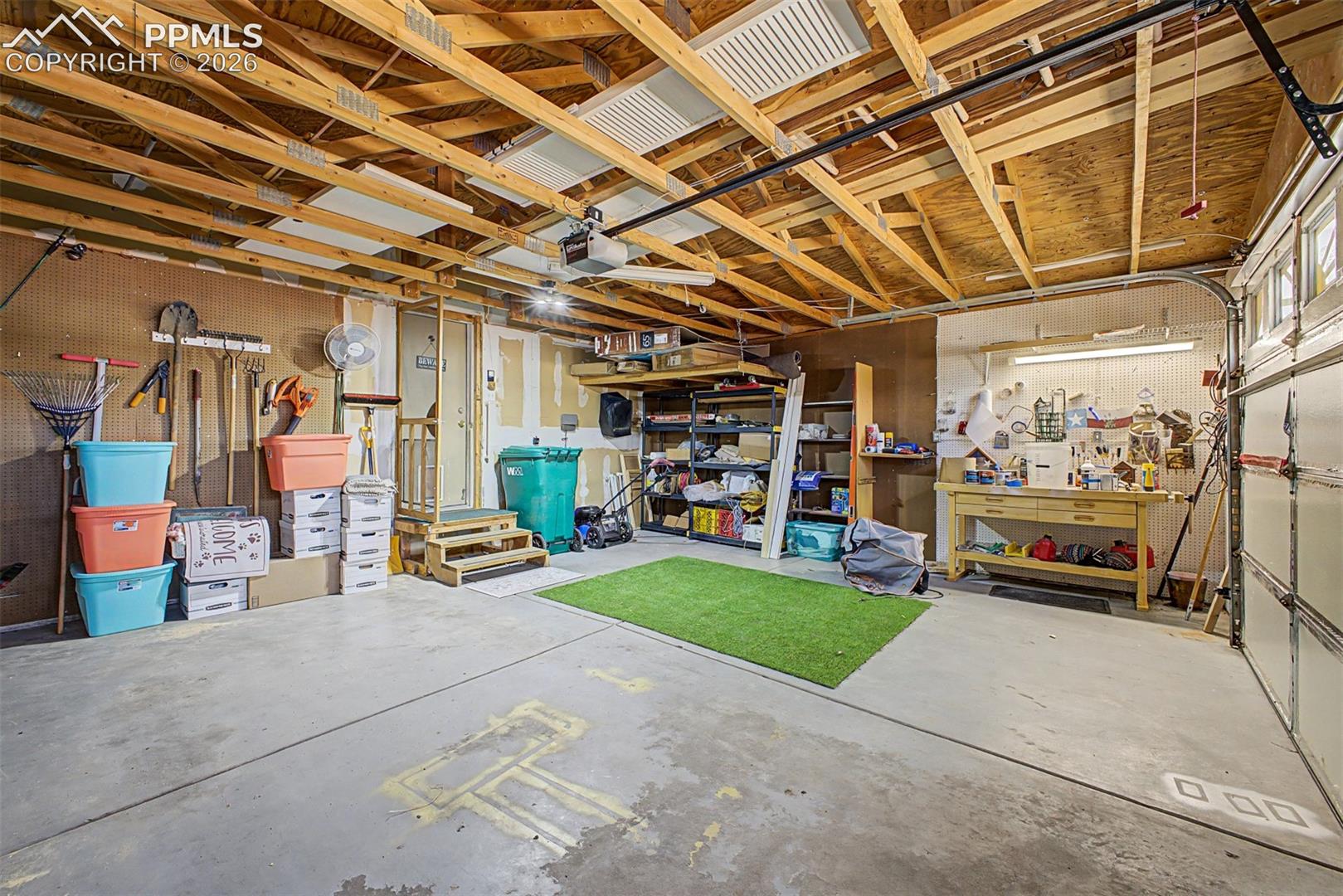 4687 Pine Marten Point
