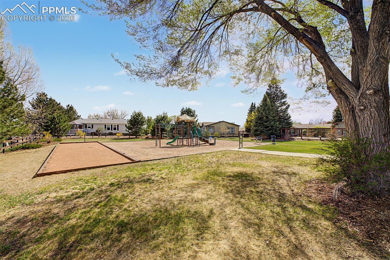 4687 Pine Marten Point