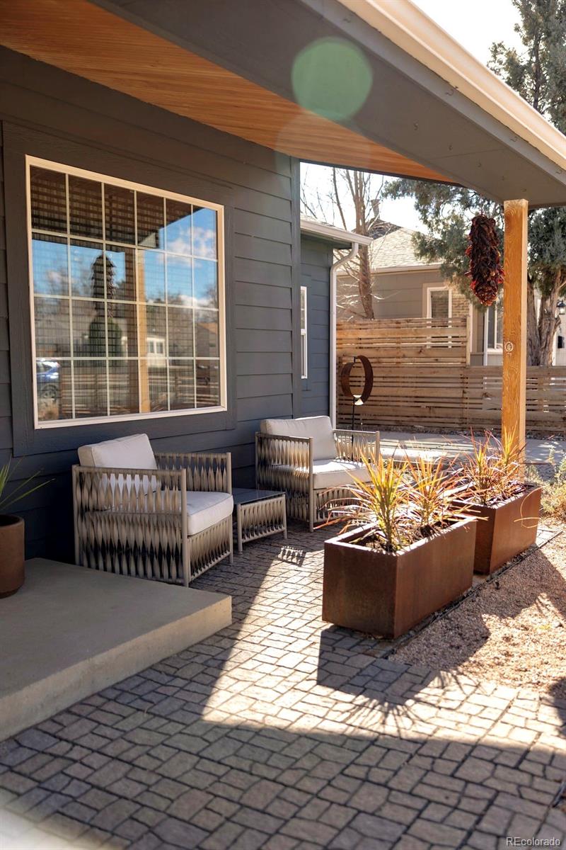 2240 S Irving Street