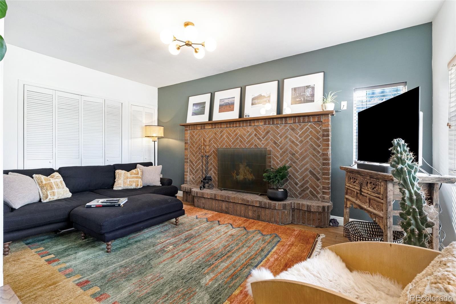 2240 S Irving Street