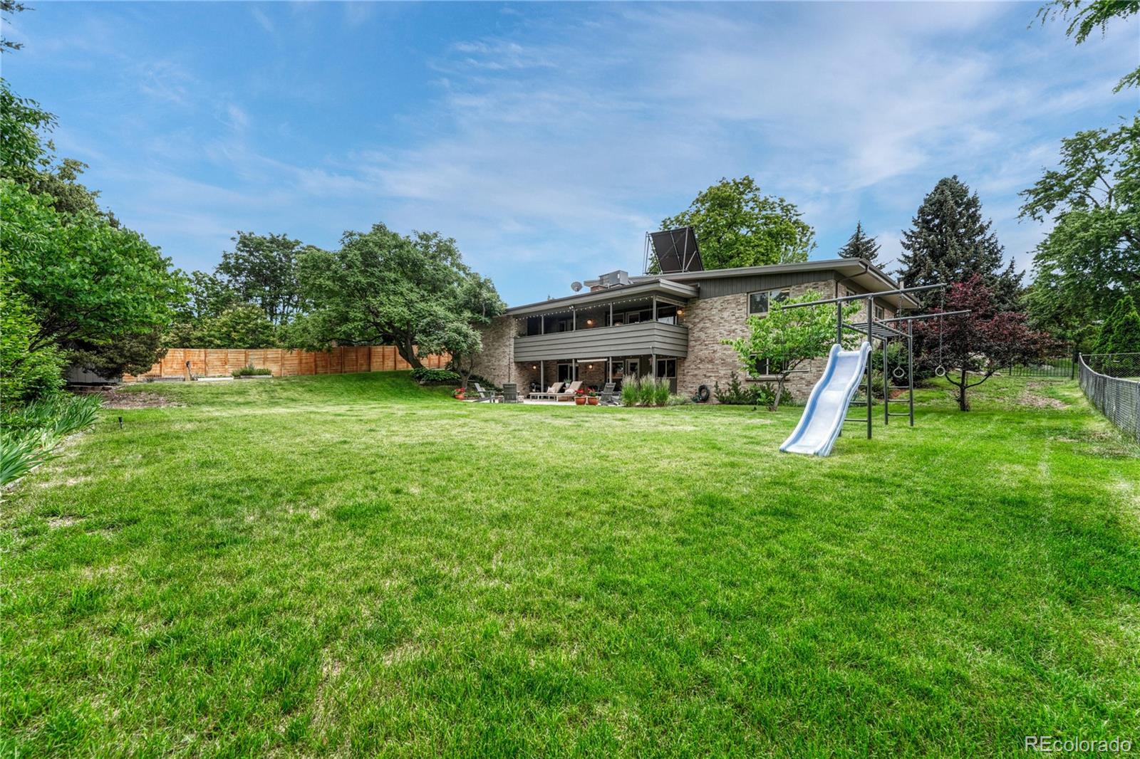 5 Hillside Drive