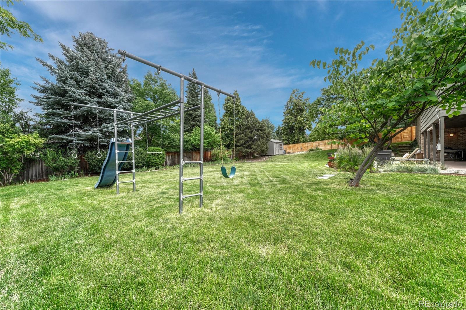 5 Hillside Drive