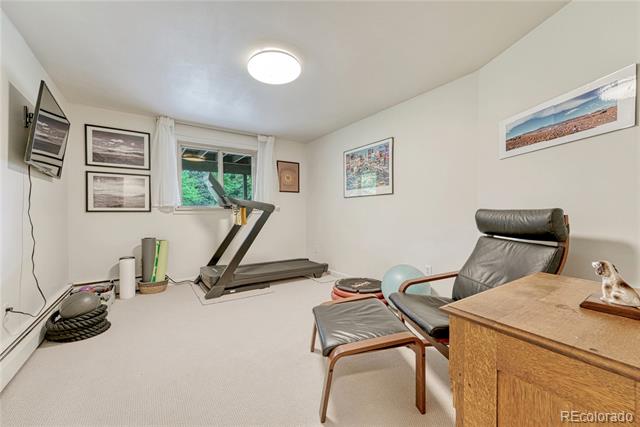 5 Hillside Drive