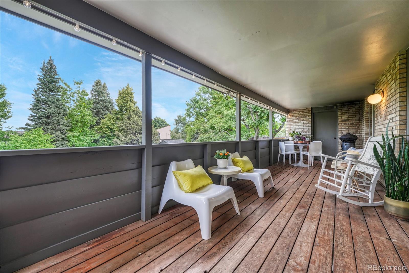 5 Hillside Drive