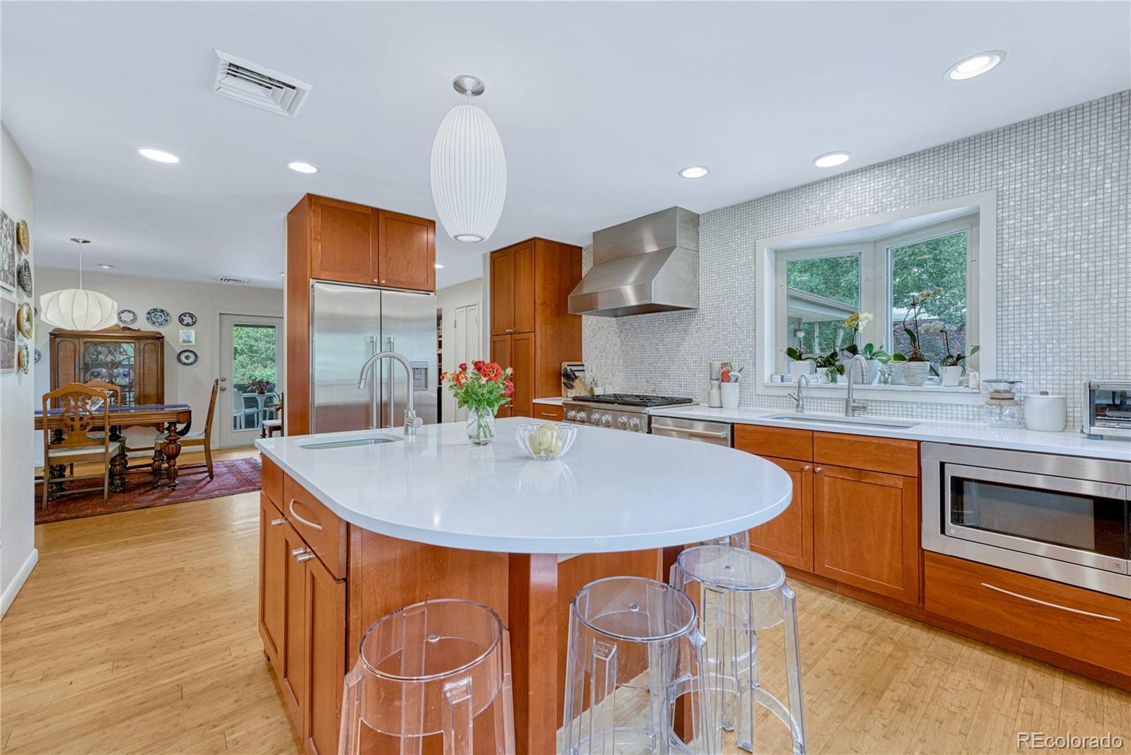 5 Hillside Drive