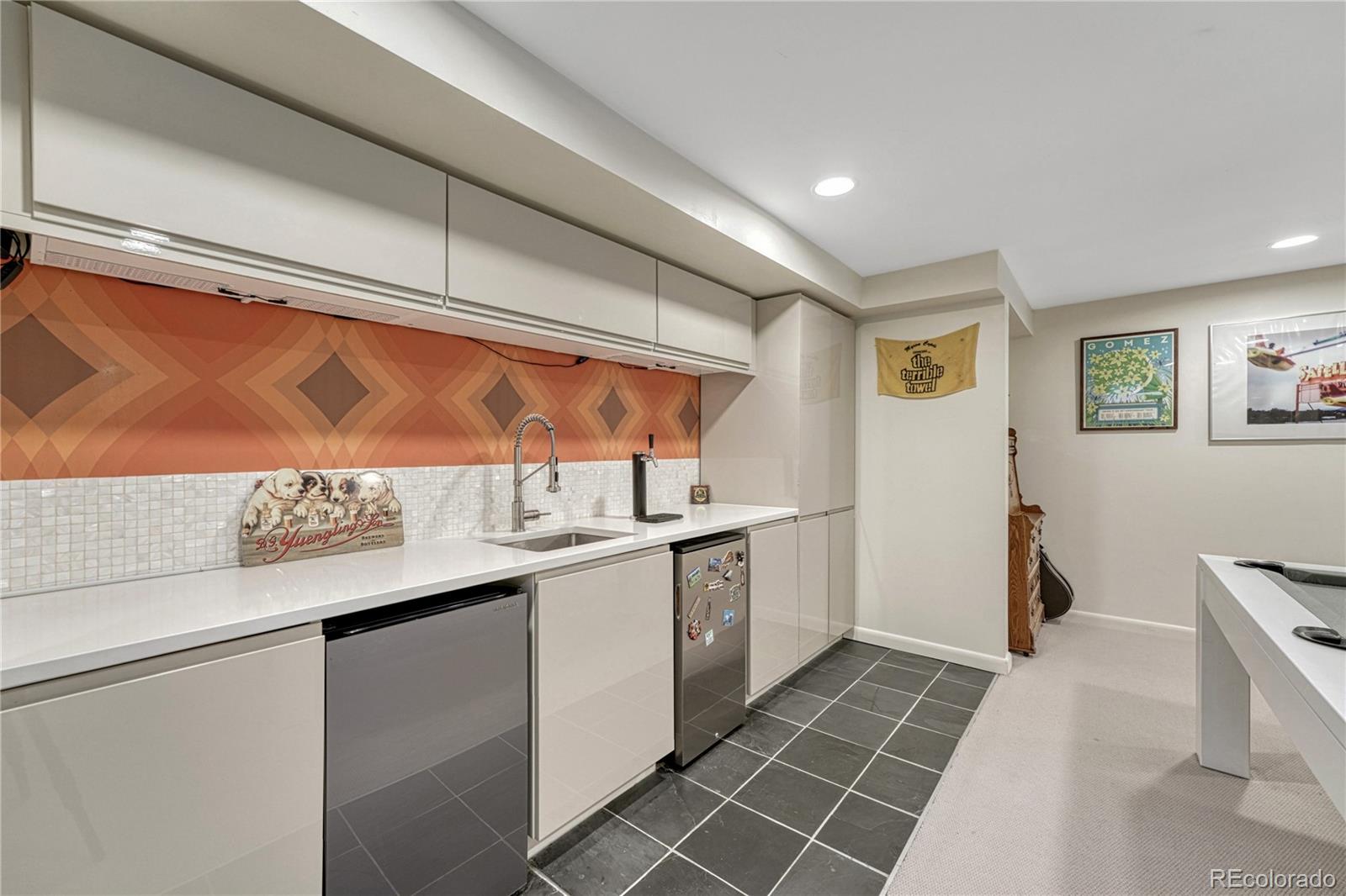 5 Hillside Drive