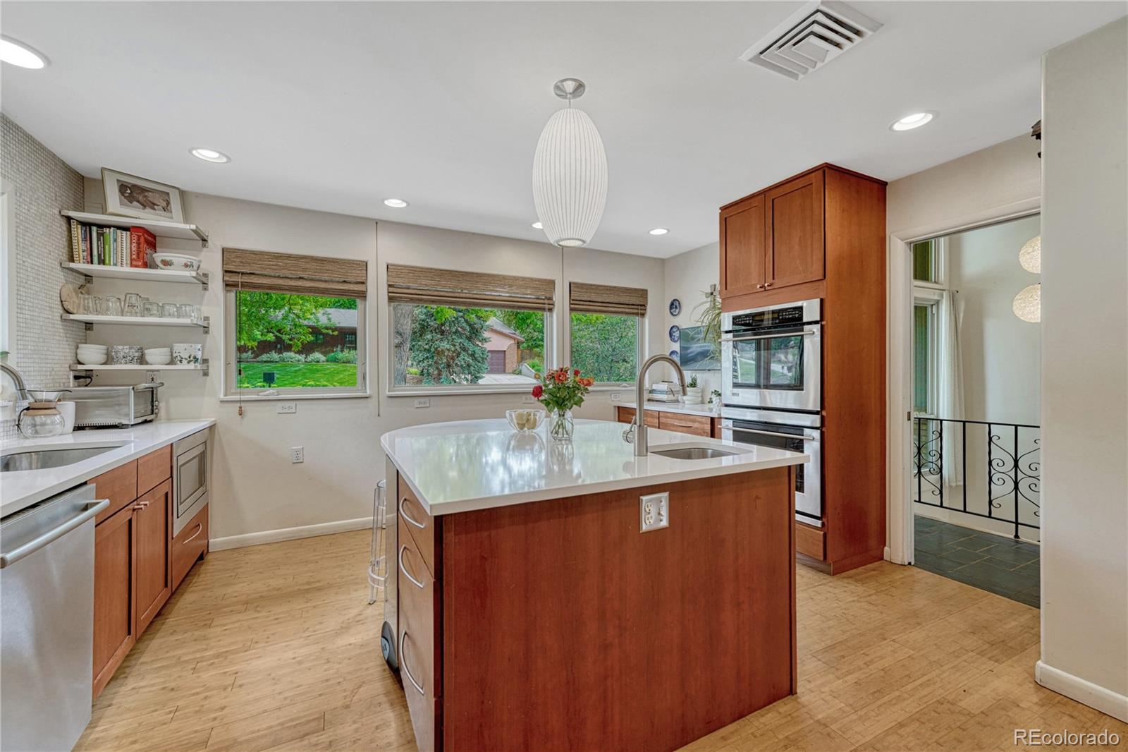 5 Hillside Drive