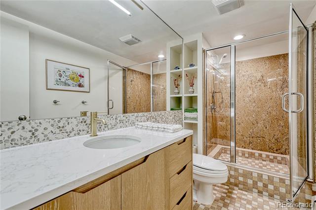 5 Hillside Drive