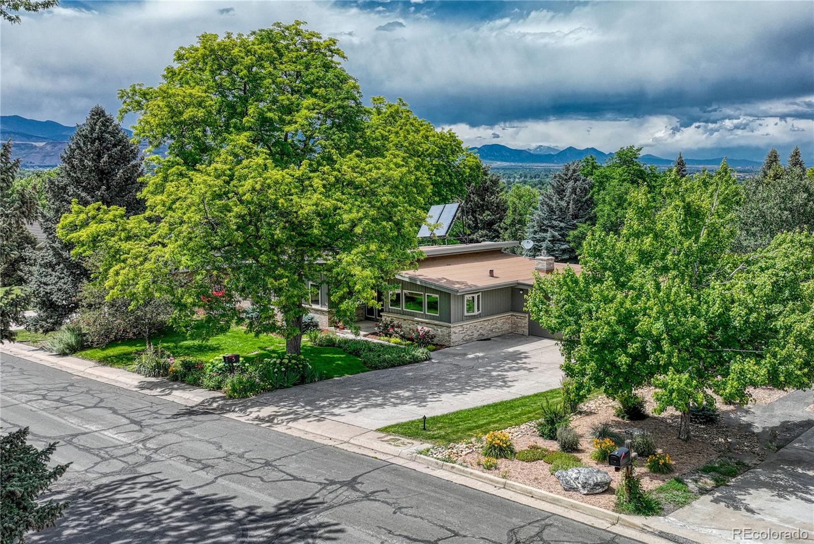 5 Hillside Drive