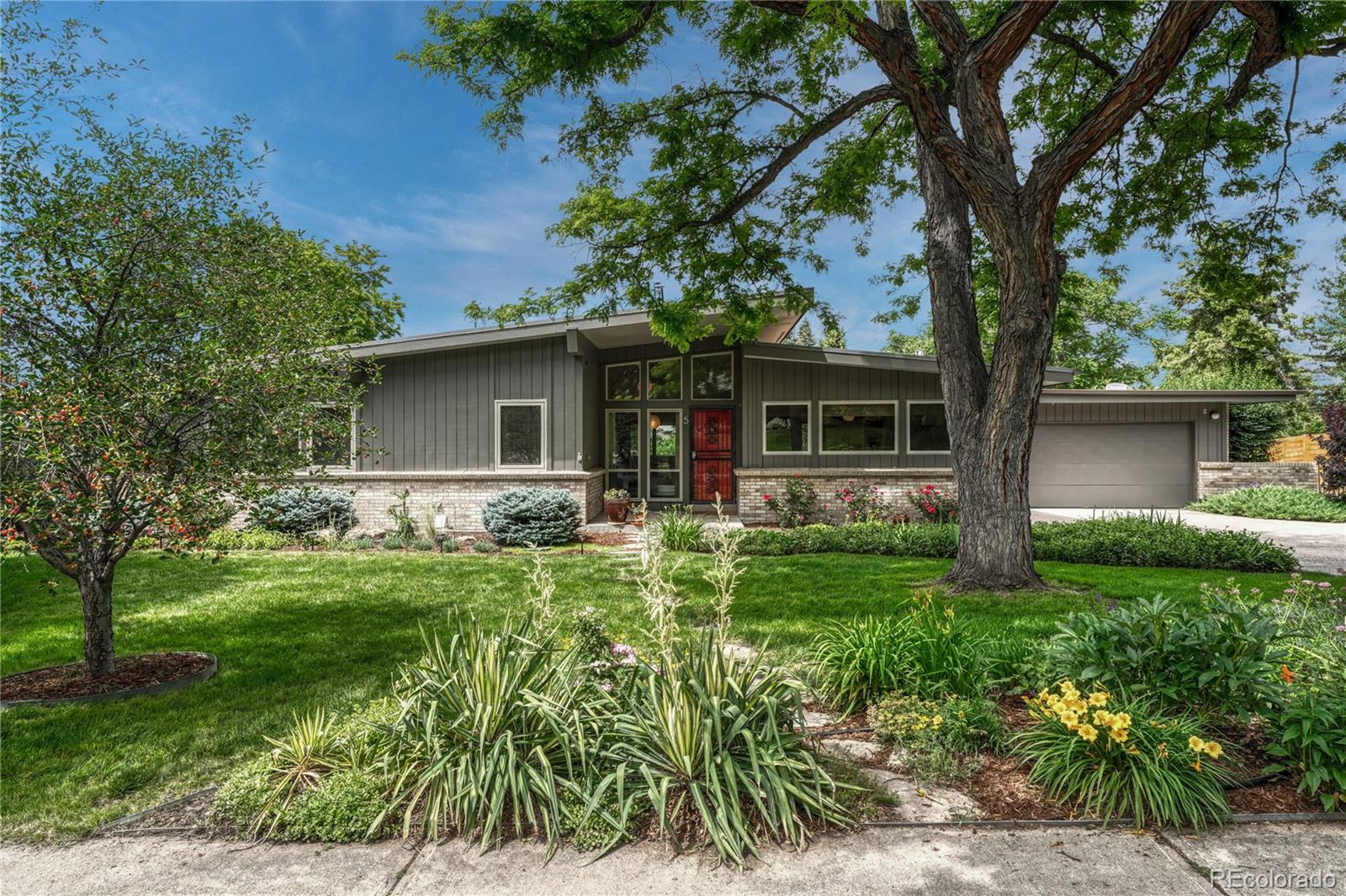 5 Hillside Drive