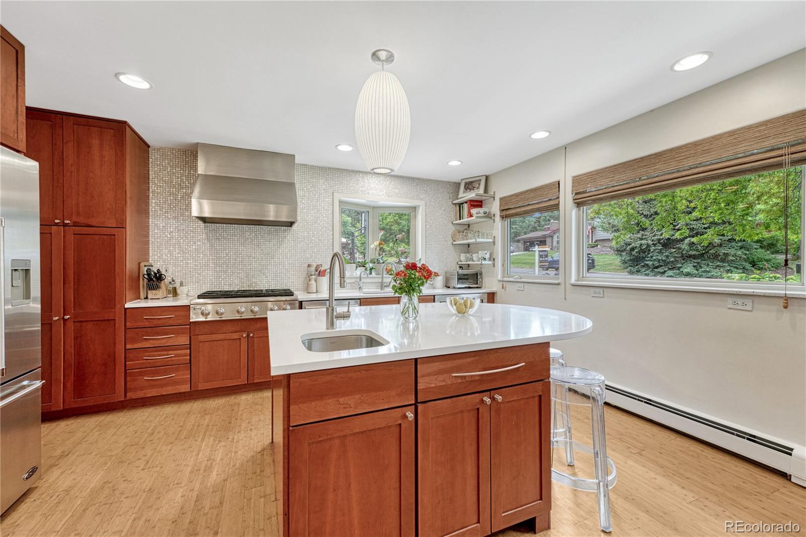 5 Hillside Drive