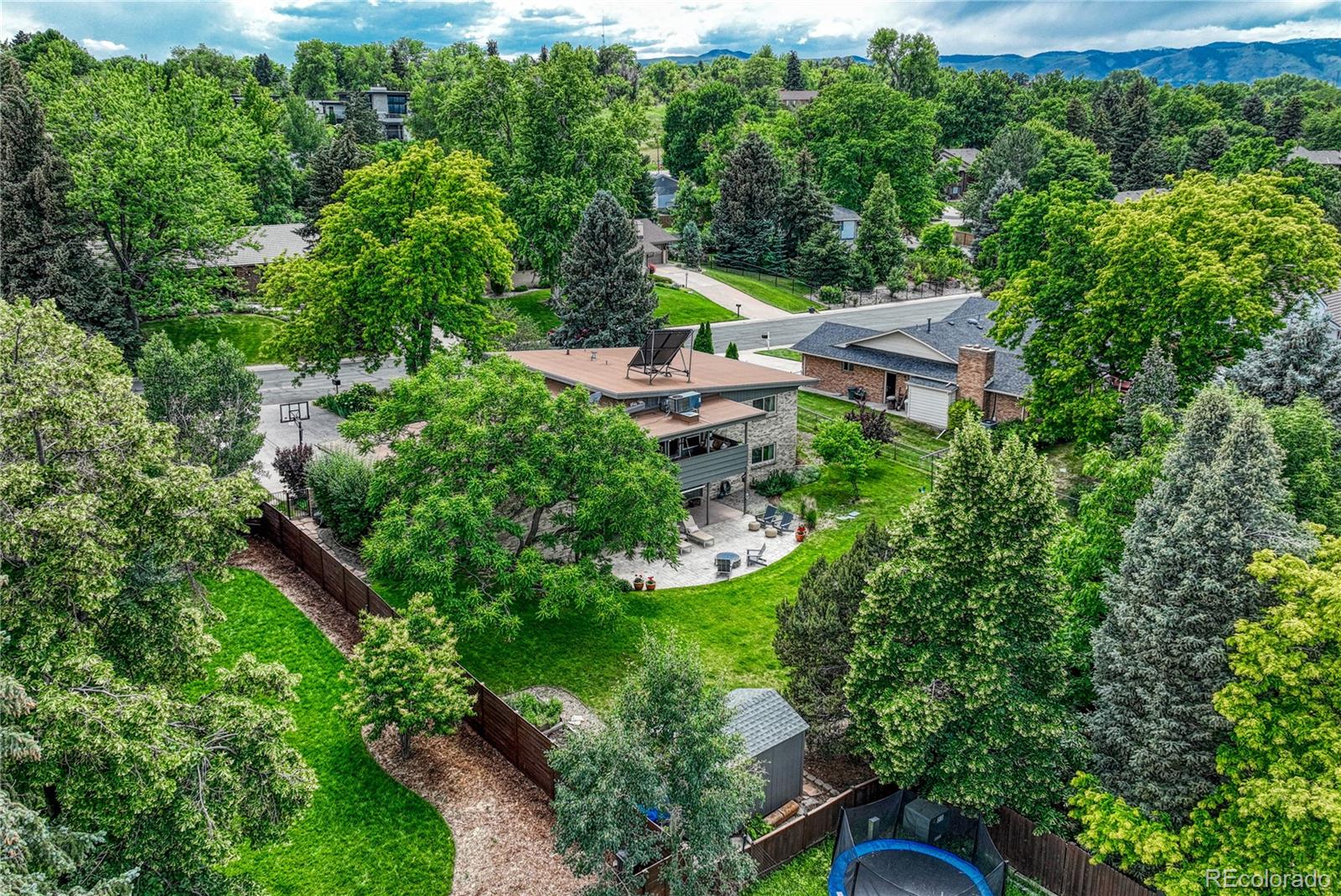 5 Hillside Drive