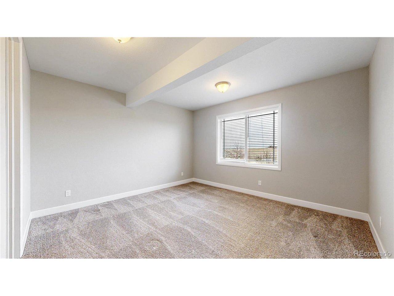26783 E Peakview Pl