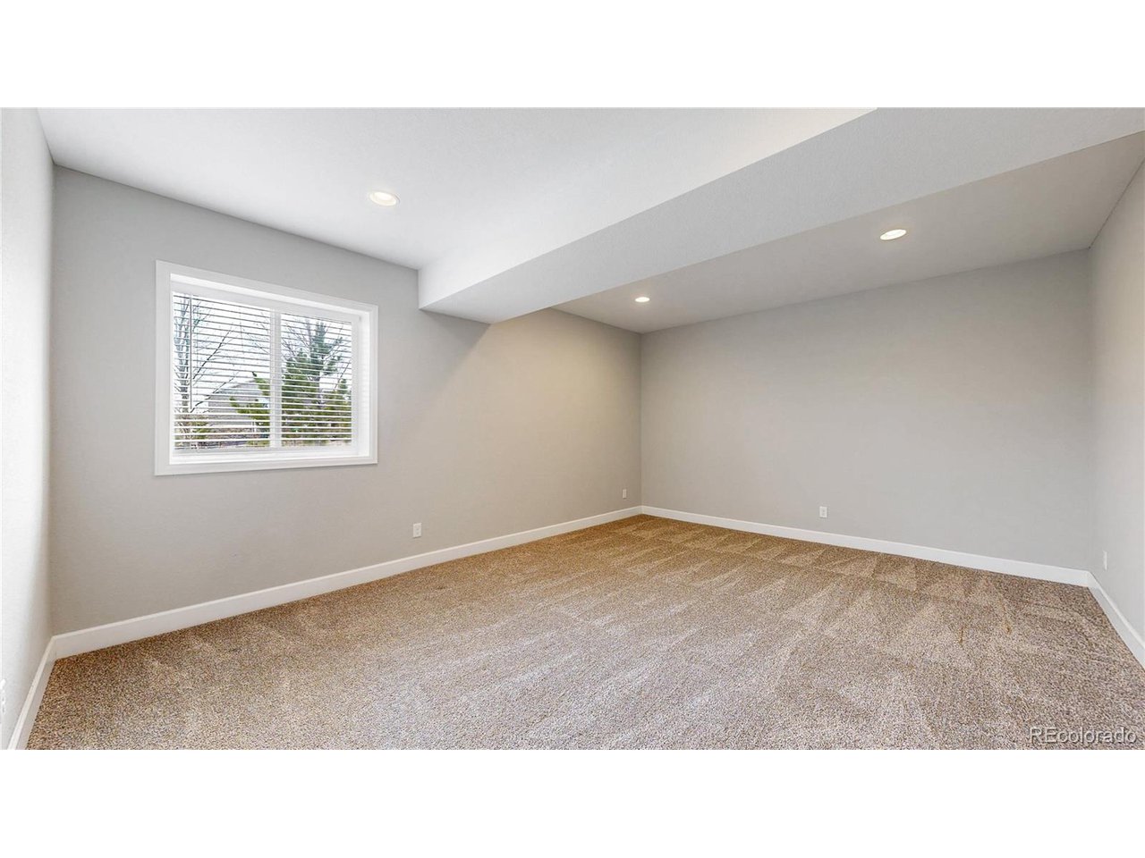 26783 E Peakview Pl