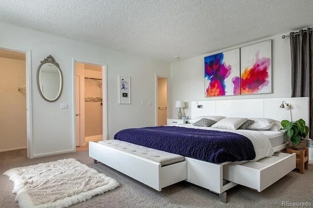 8627 Santa Fe Drive