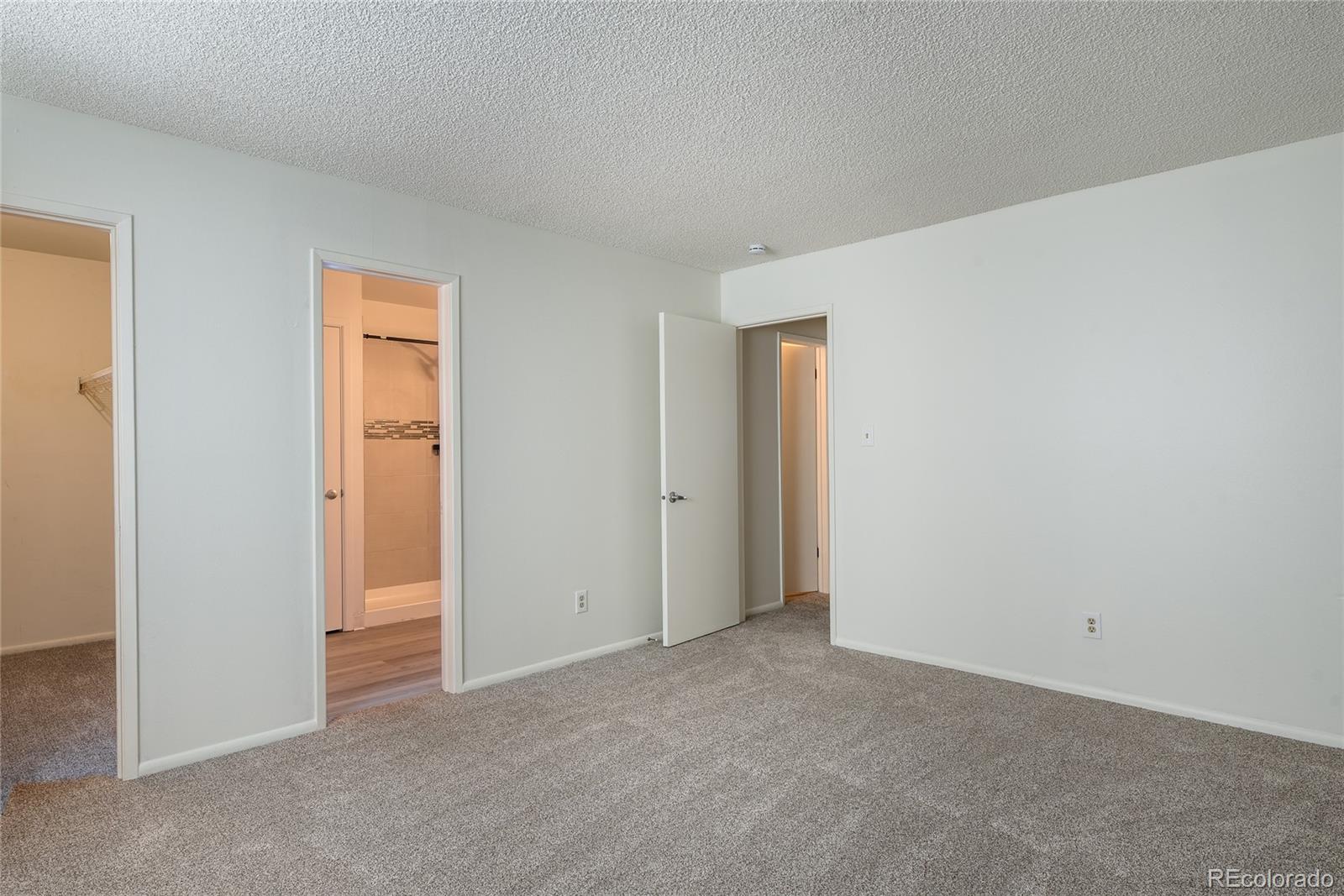 8627 Santa Fe Drive