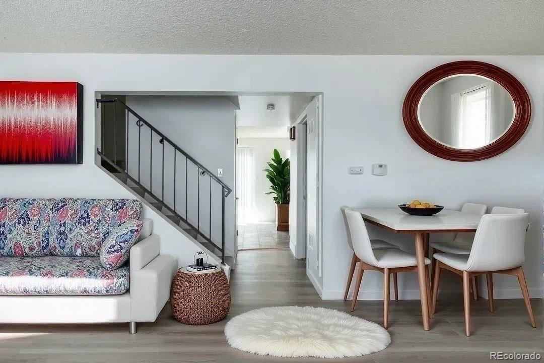 8627 Santa Fe Drive