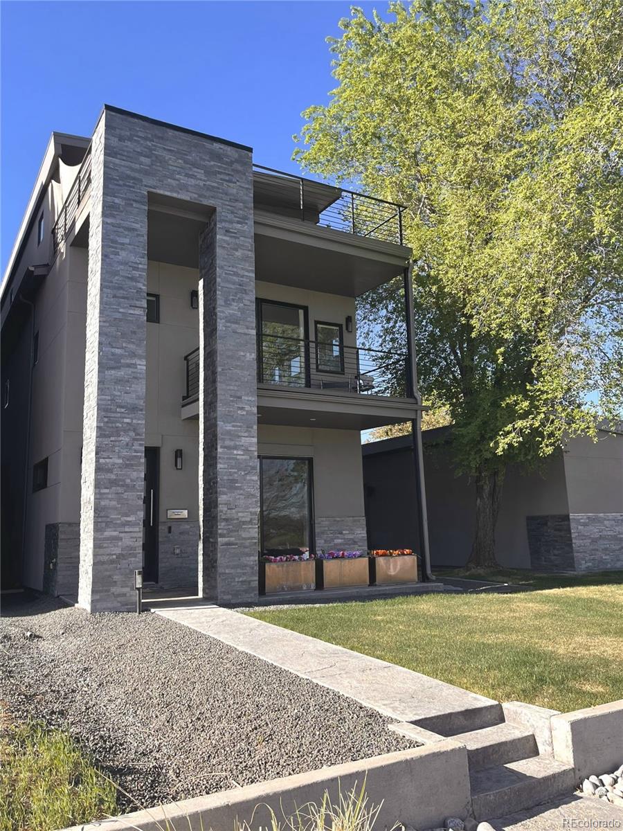 4900 W 17th Avenue