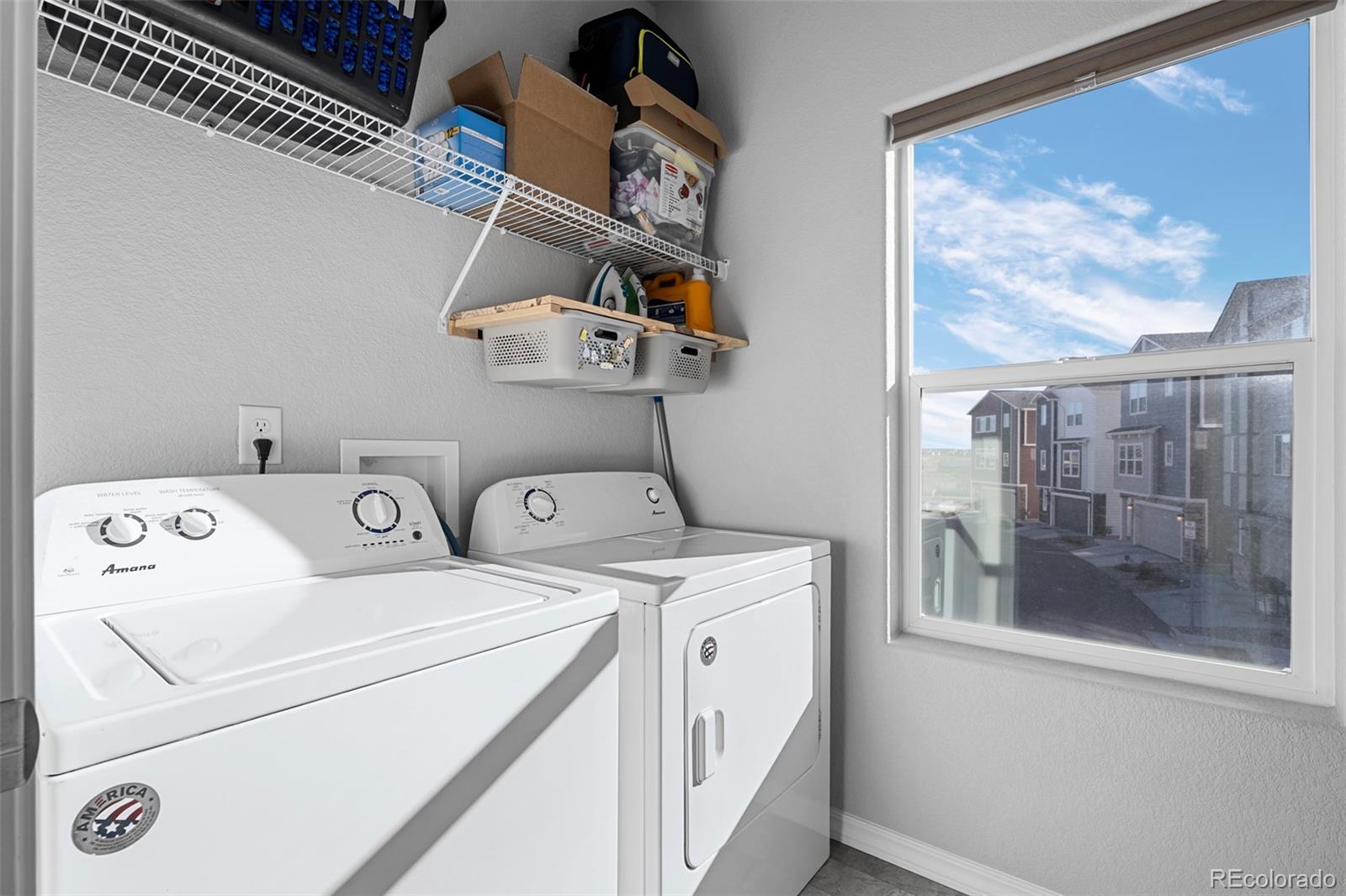 7410 Gorgeted Quail Grove