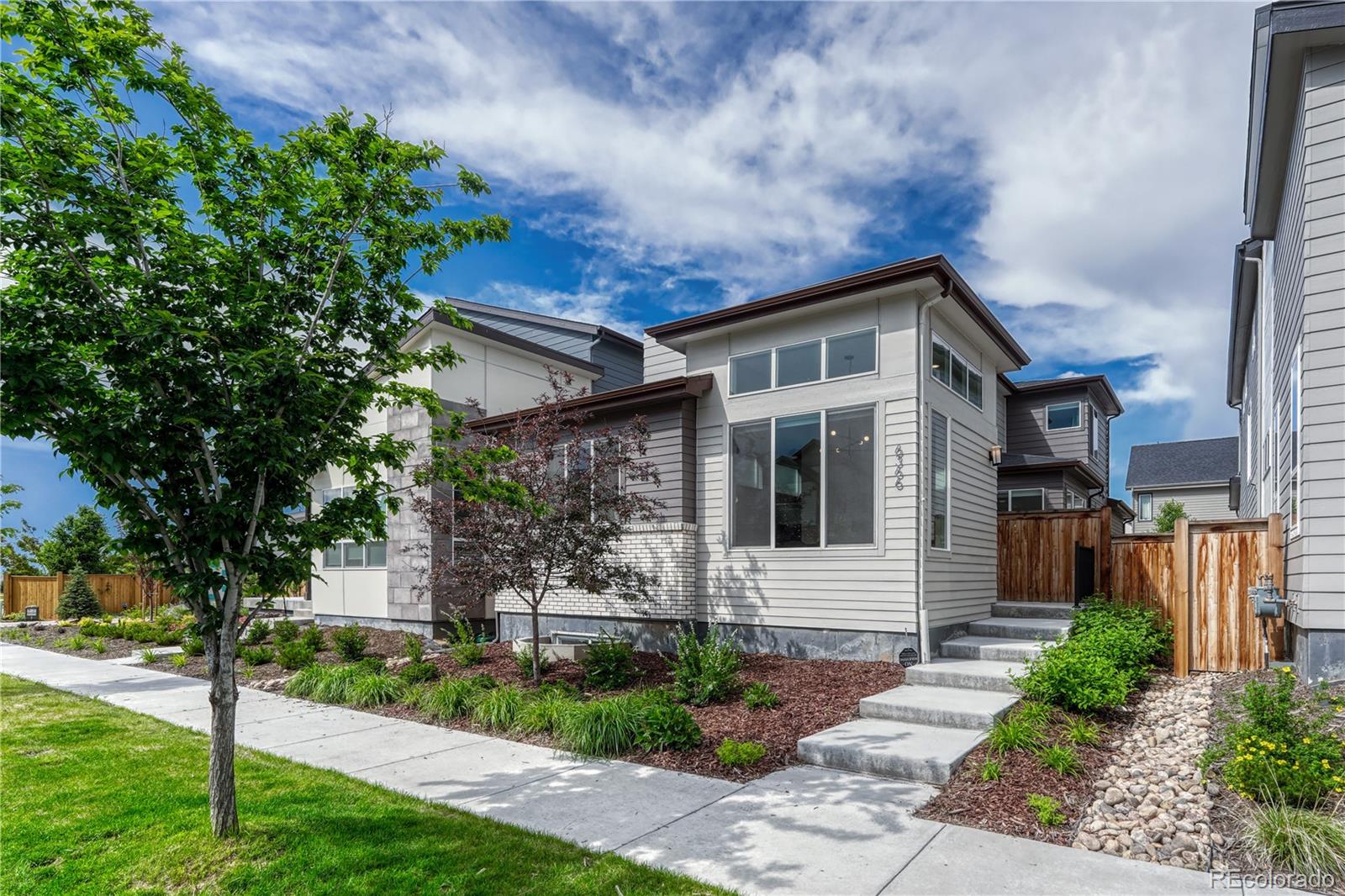 6366 N Emporia Street