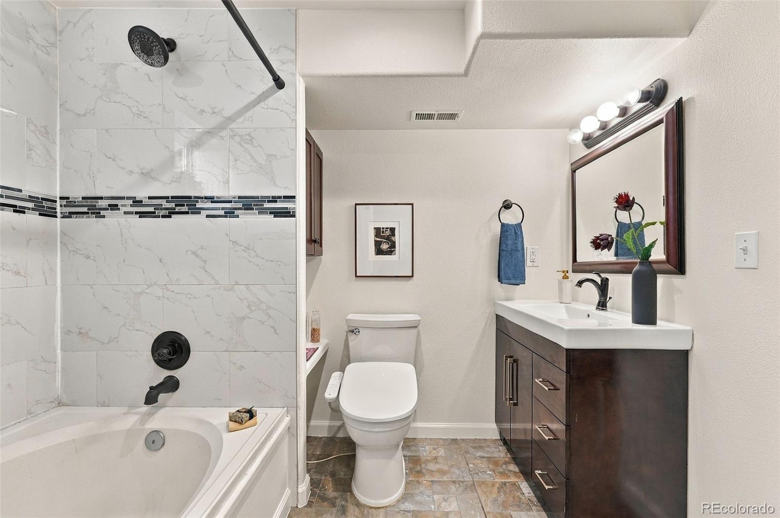 3162 W Denver Place