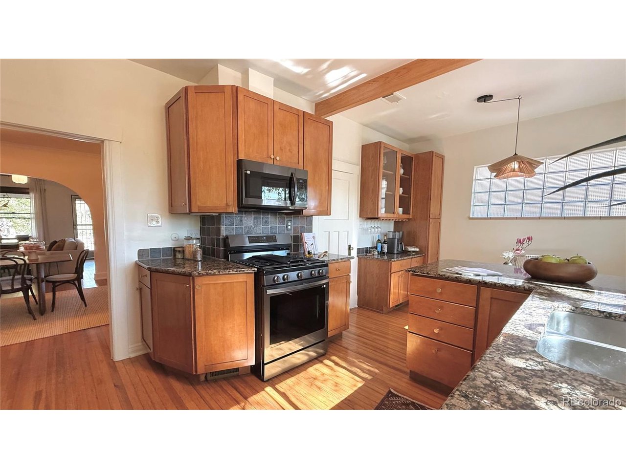 3162 W Denver Pl