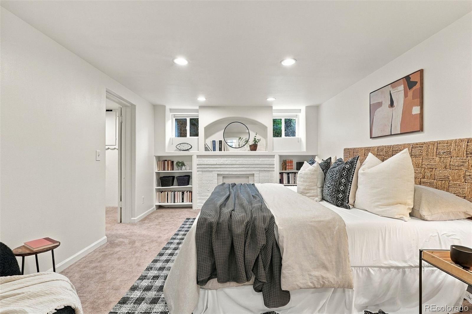 3162 W Denver Place