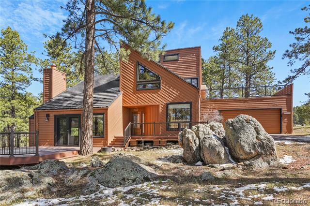 1865 Foothills Drive S
