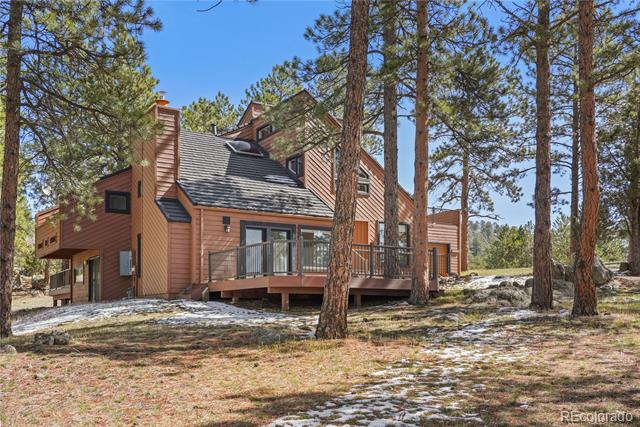 1865 Foothills Drive S