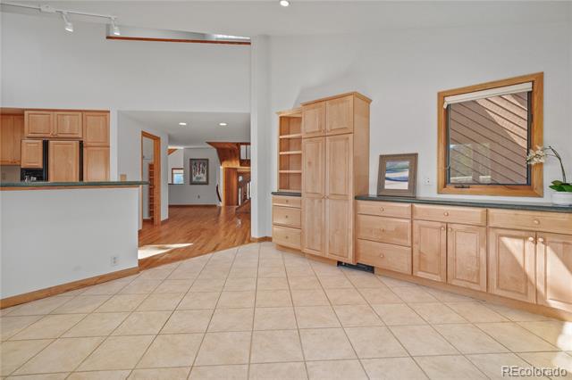 1865 Foothills Drive S