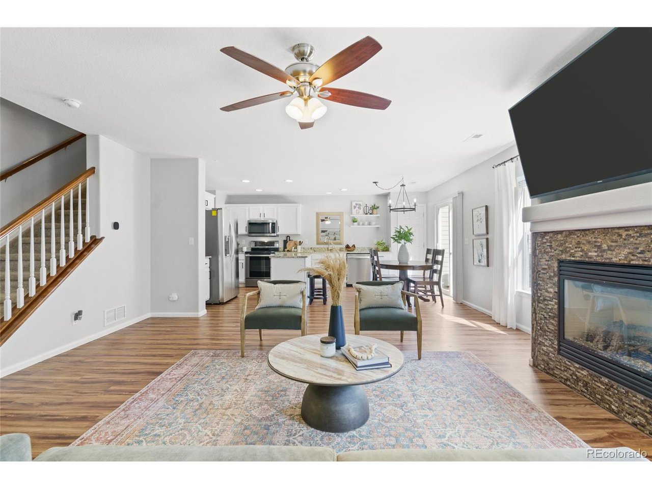 6122 Raleigh Cir