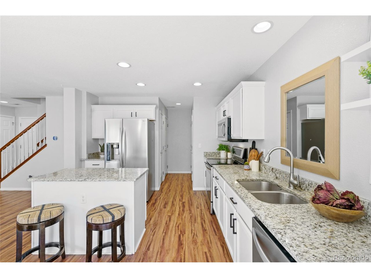 6122 Raleigh Cir