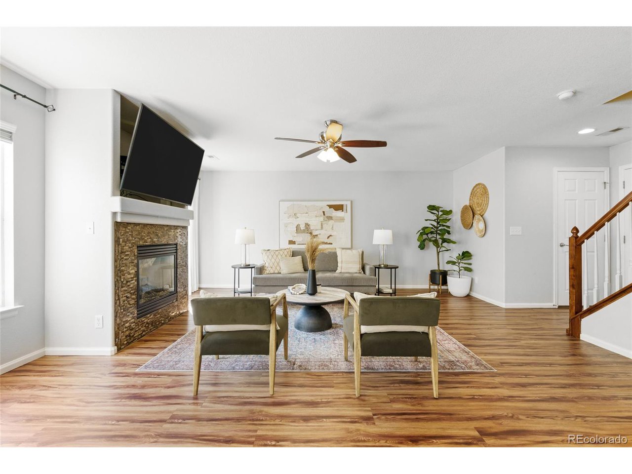 6122 Raleigh Cir