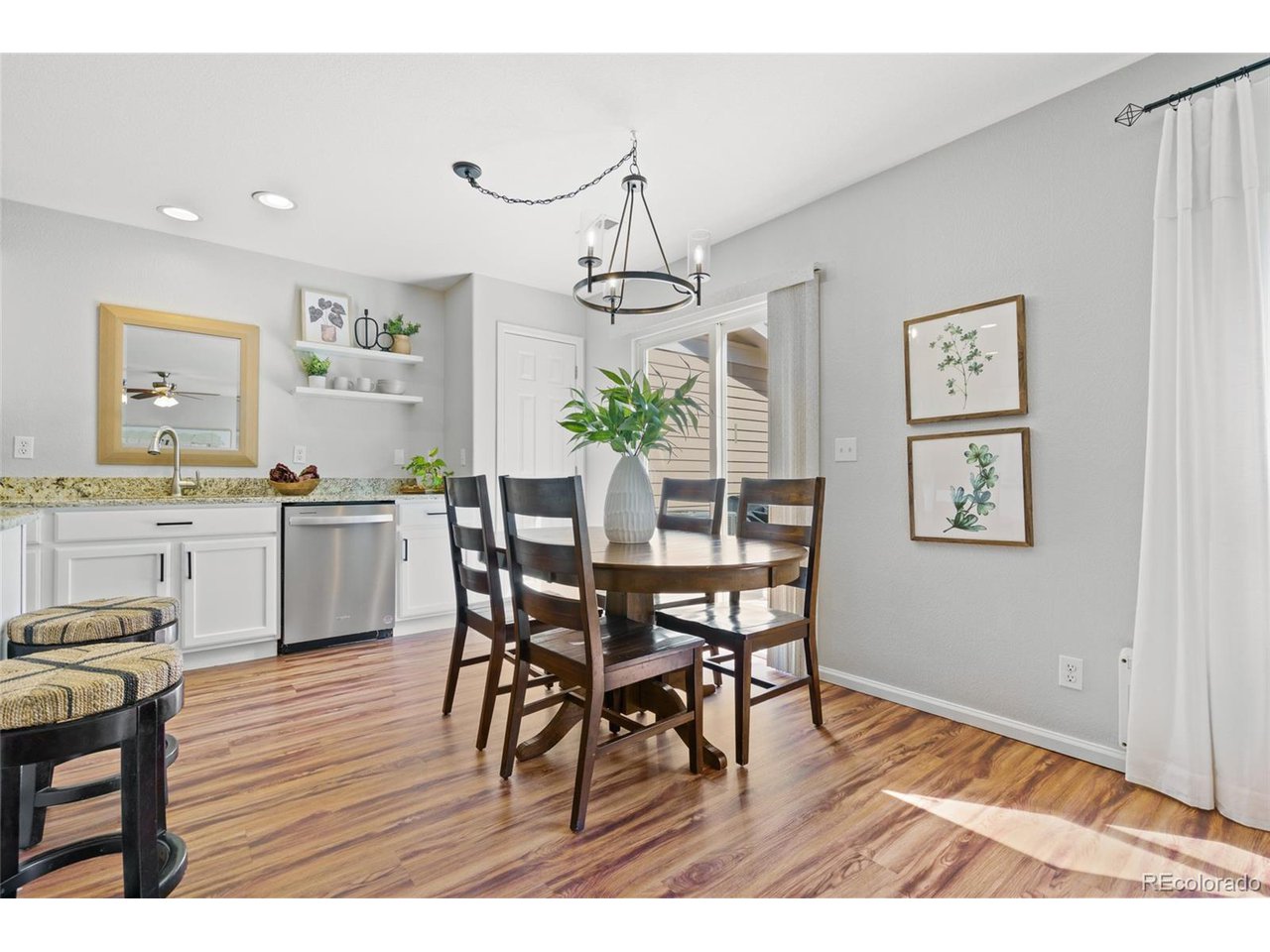 6122 Raleigh Cir