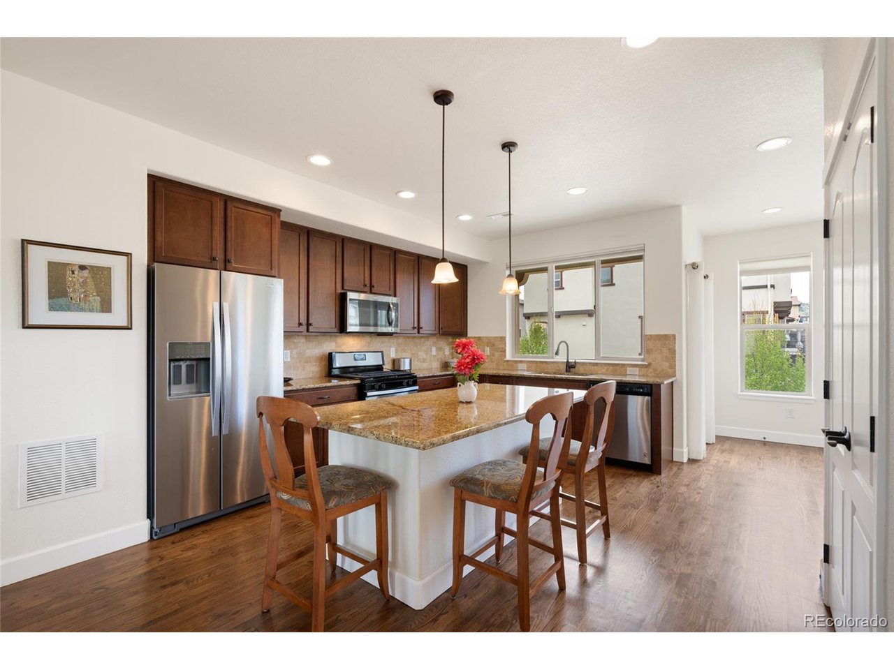 15605 W La Salle Ave