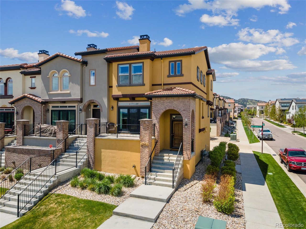 15605 W La Salle Ave