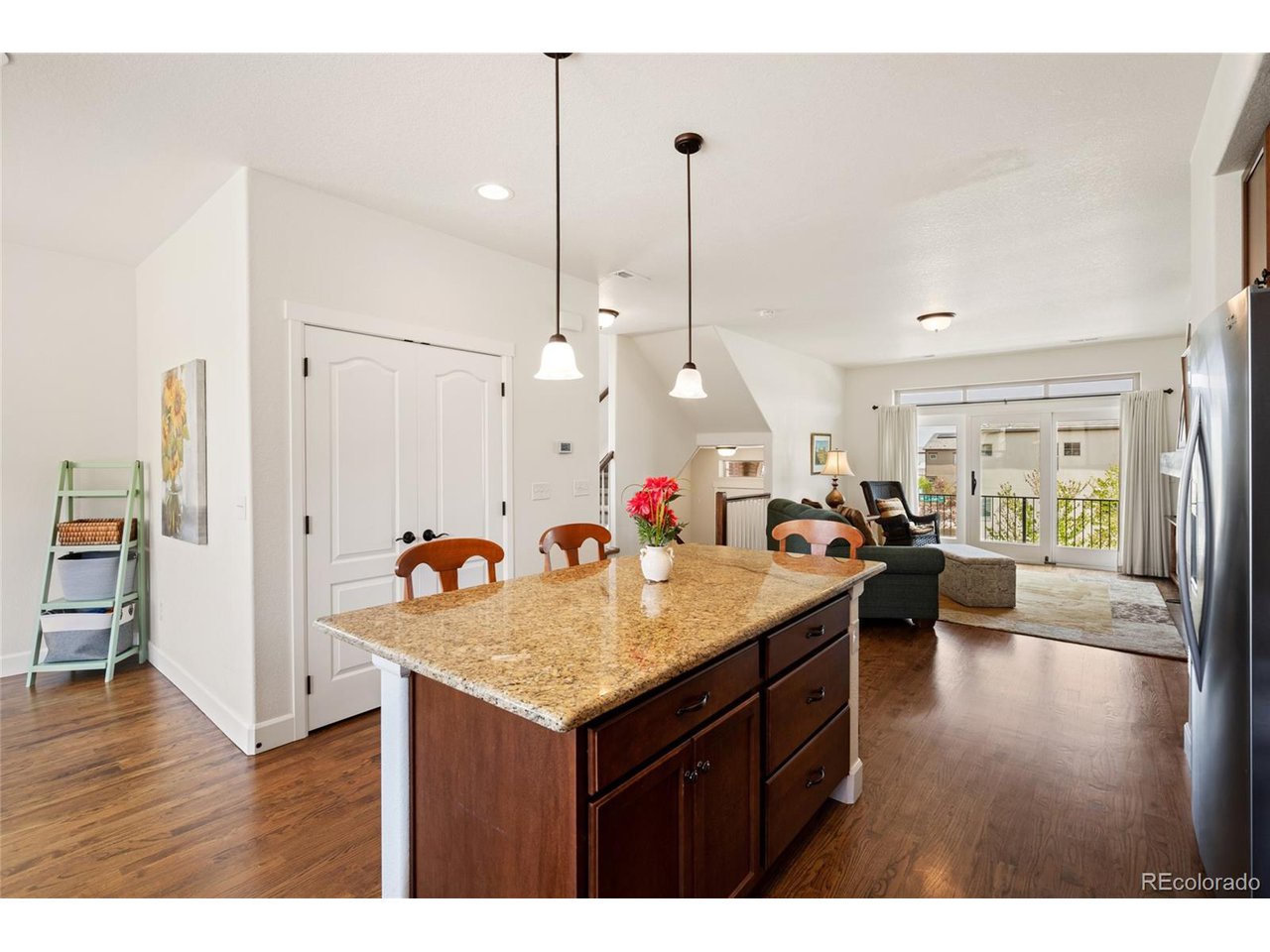 15605 W La Salle Ave