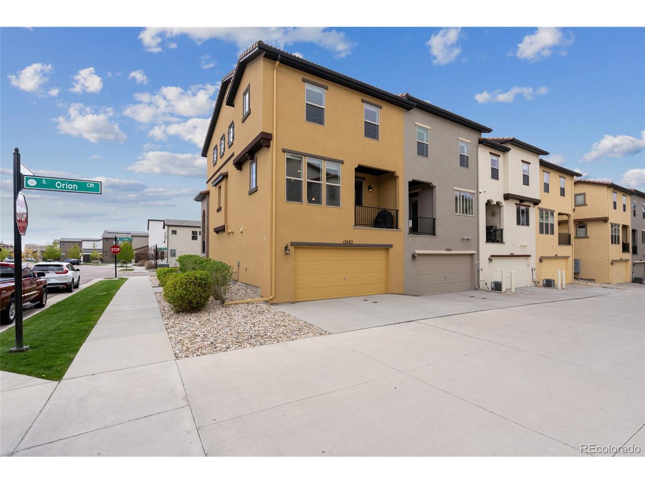 15605 W La Salle Ave