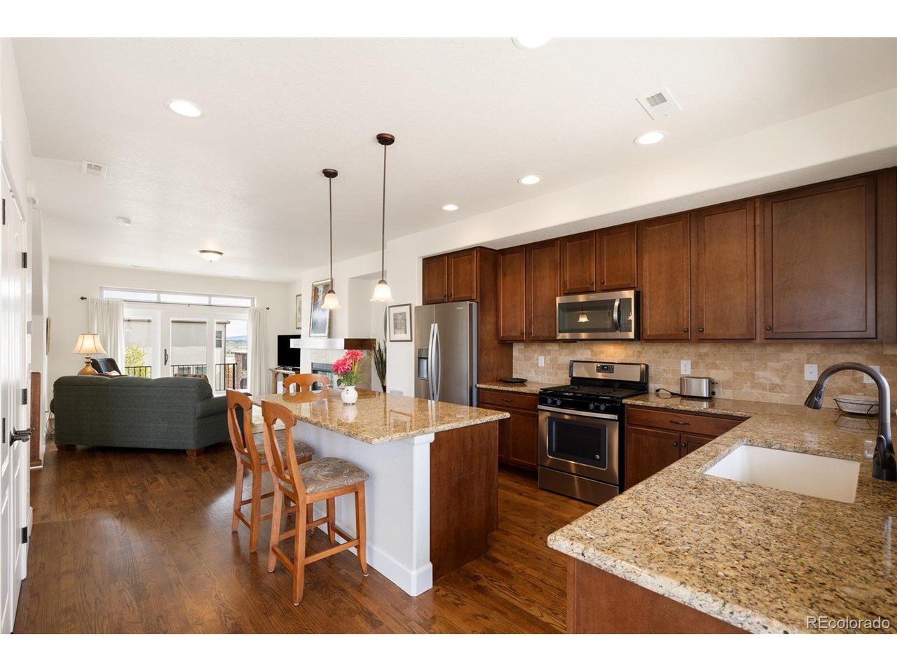15605 W La Salle Ave