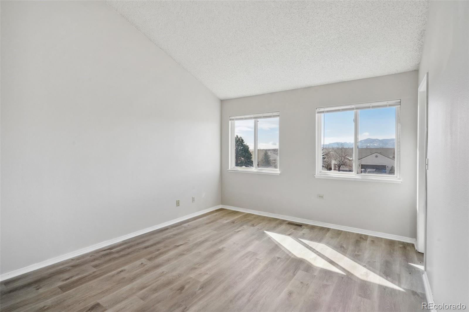 6765 Bear Tooth Drive