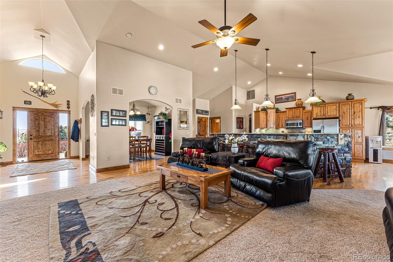 2225 Ventress Court