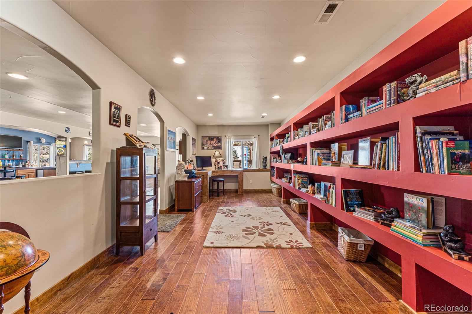 2225 Ventress Court