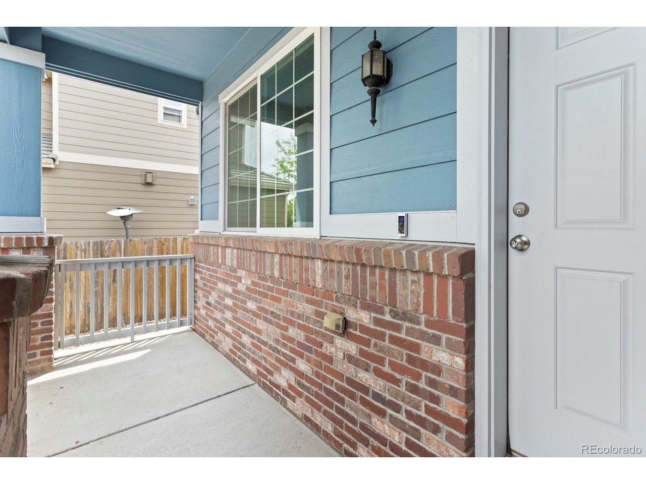 22264 E Kenyon Pl