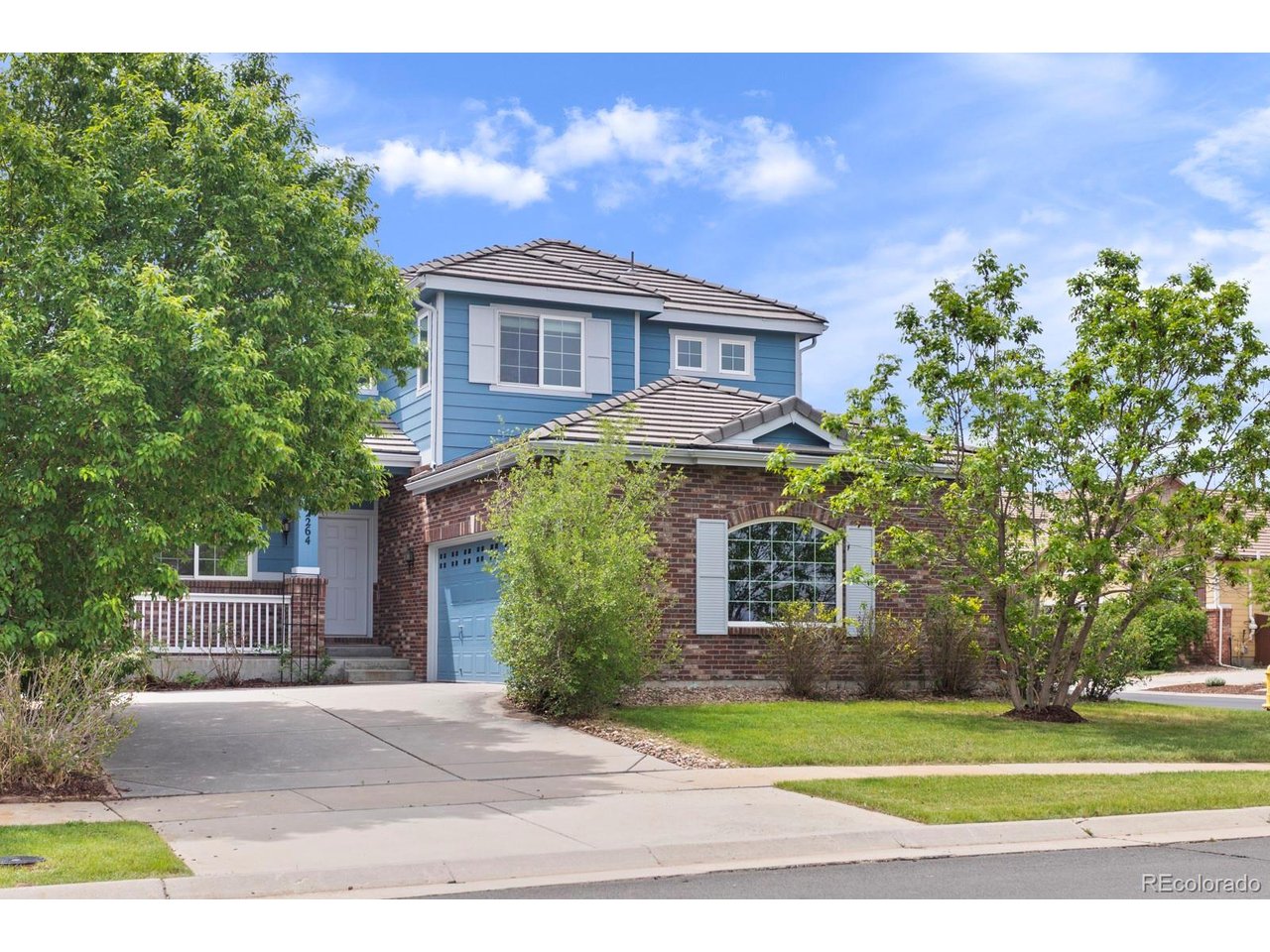22264 E Kenyon Pl