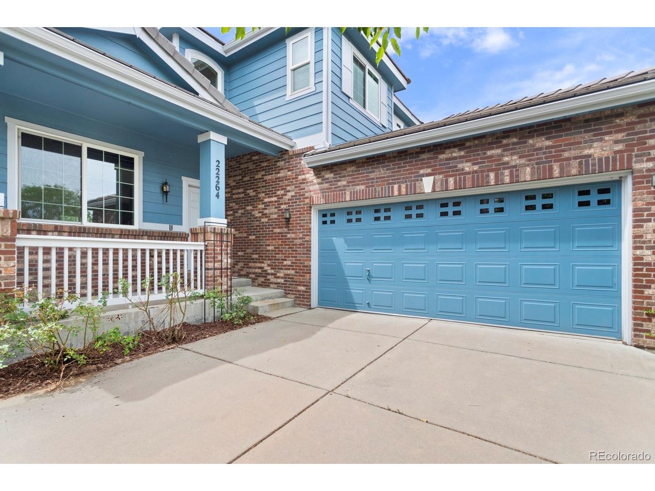 22264 E Kenyon Pl